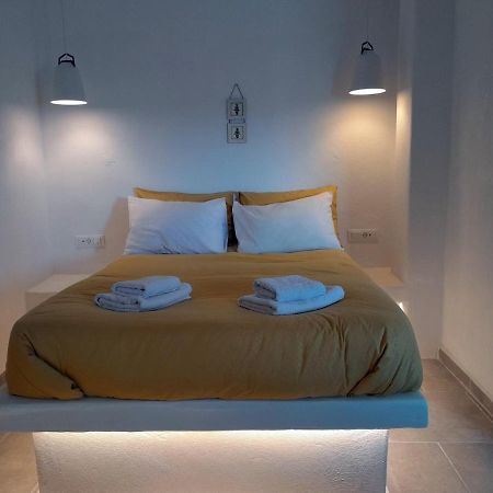Sunny Guest House New Port Mykonos Турлос Екстериор снимка